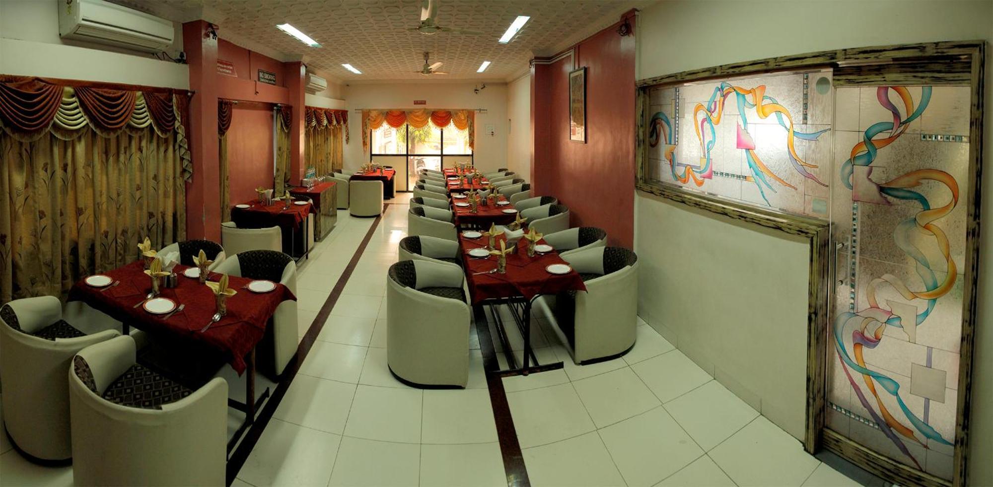 Hotel Panchavati Aurangabad  Eksteriør billede